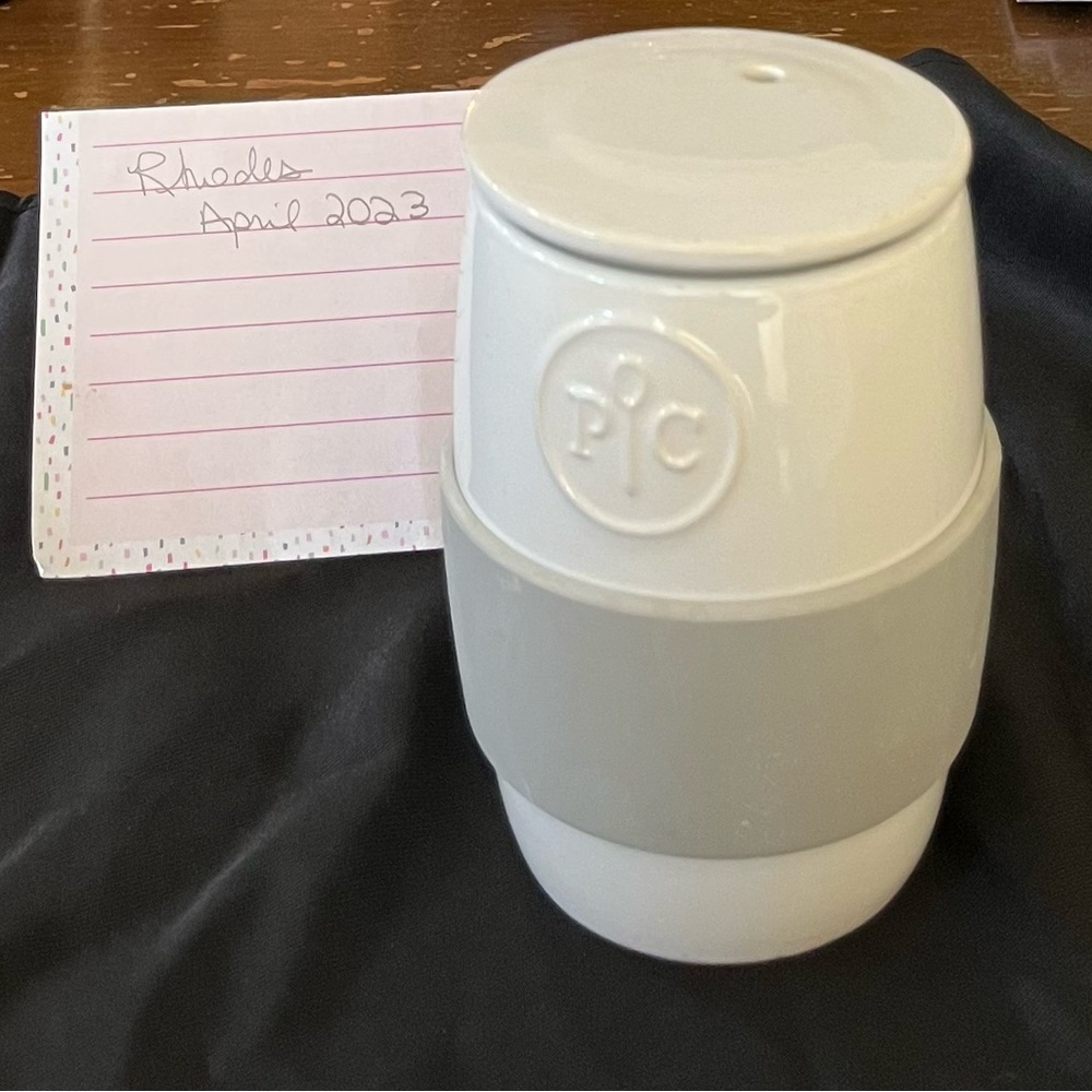 Pampered Chef Ceramic Egg Cooker